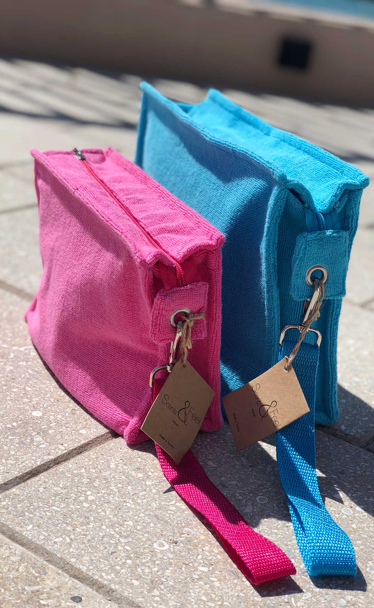 Small Terry Pouch Plastic Lined: Fushia