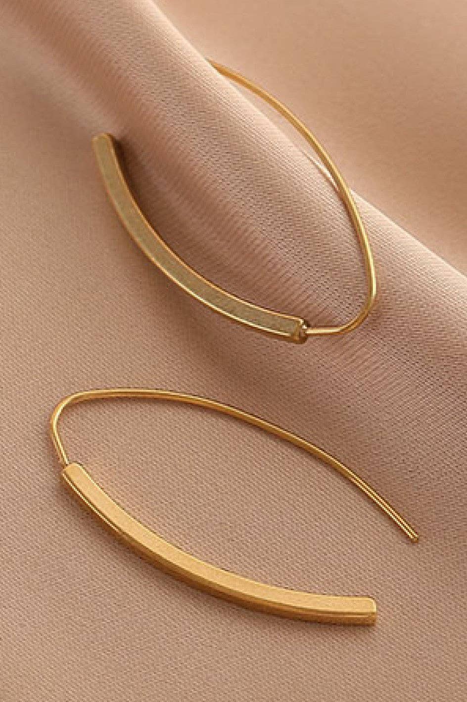18K Gold PVD Plated Stainless Steel Threader Earrings - 7196: S0OX3T7196 Gold