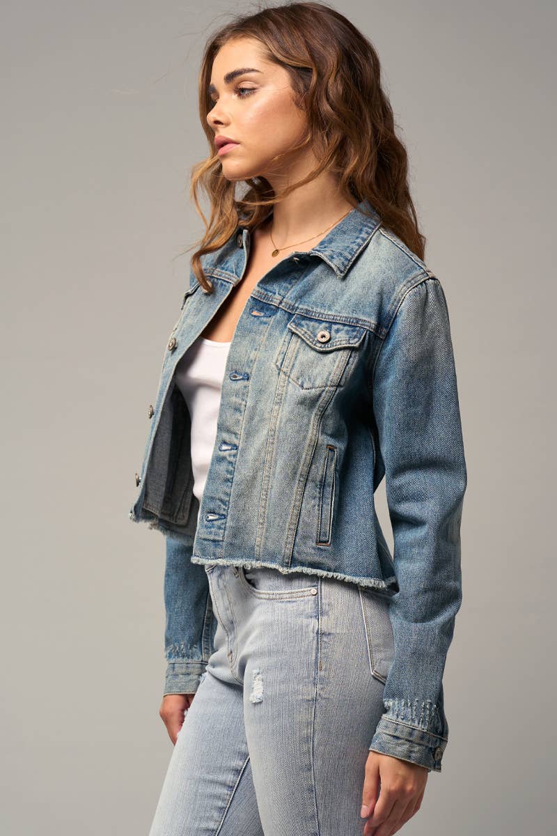Flap Pockets Raw Hem Denim Jacket