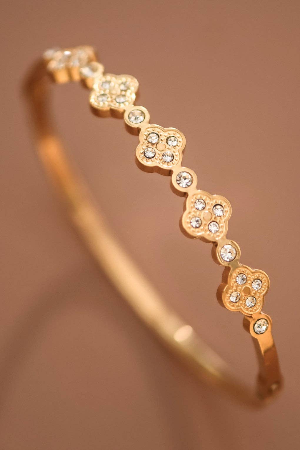 18K Gold Plated Waterproof Stainless Steel Bangle - 7726: S0OX3T7726