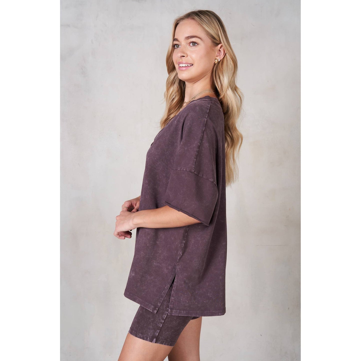 Mineral Washed V-Neck Drop Shoulder Boxy T-Shirt