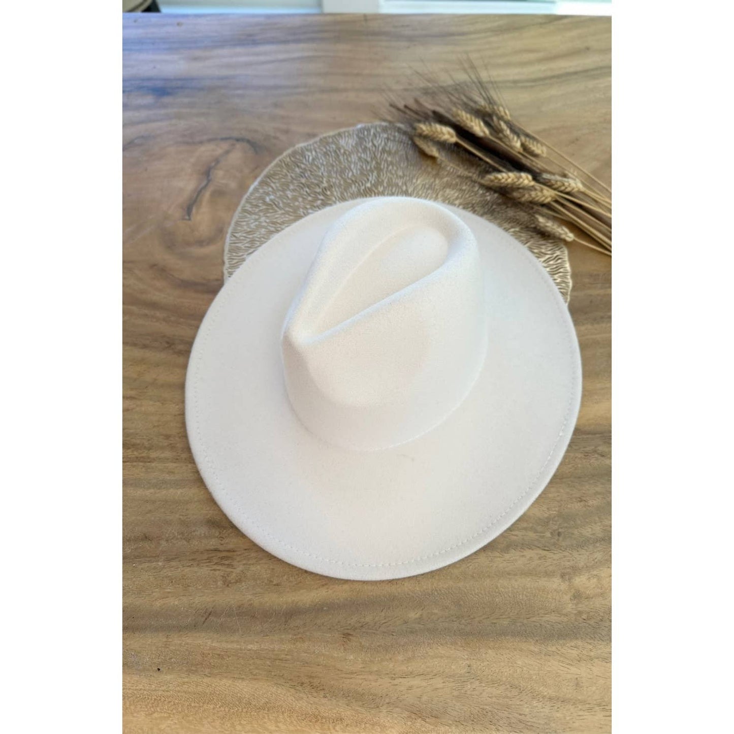 Classic Wide Brim Felt Primium Hat : White