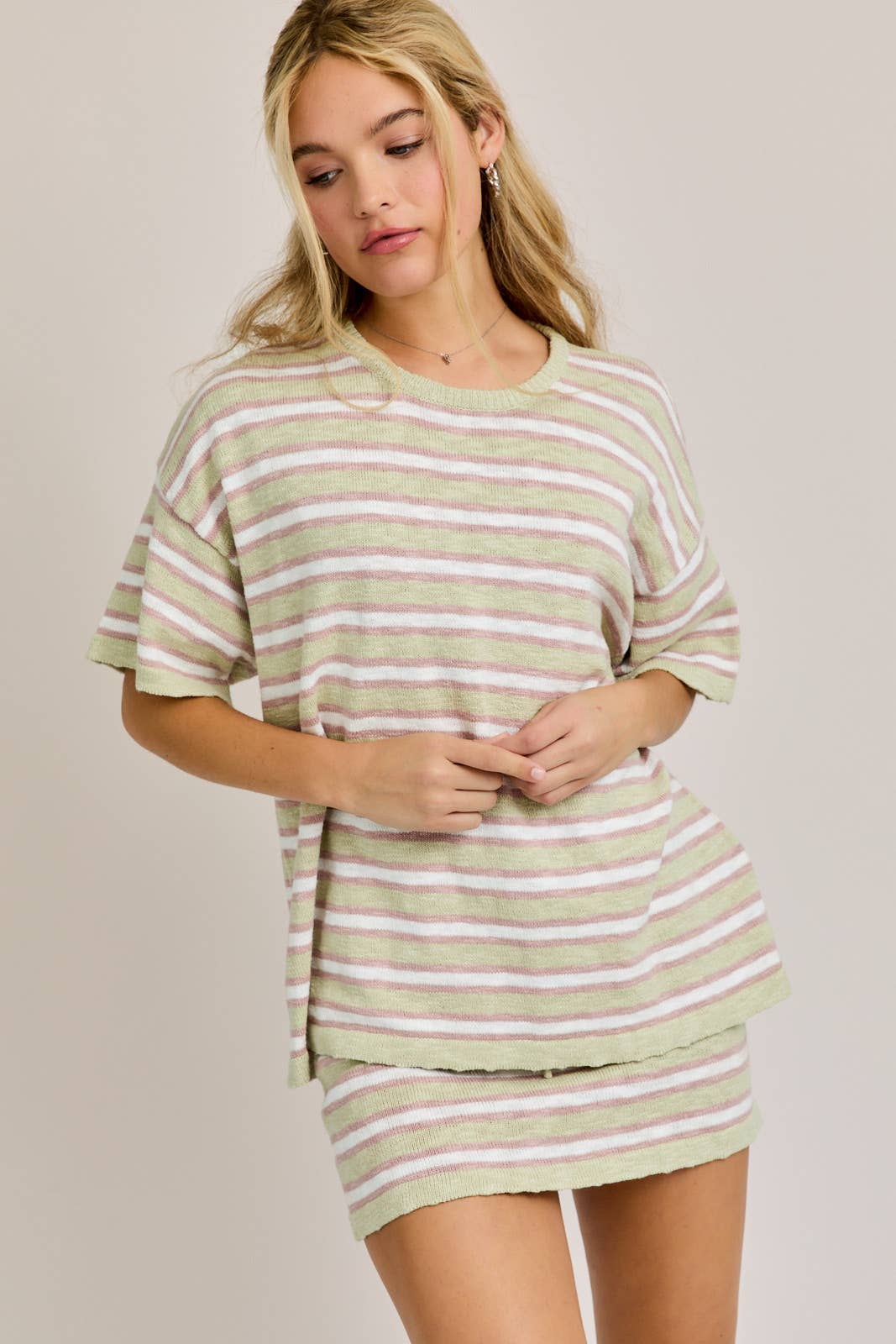CREW NECK STRIPED OVERSIZED SWEATER TOP WITH MINI SKIRT