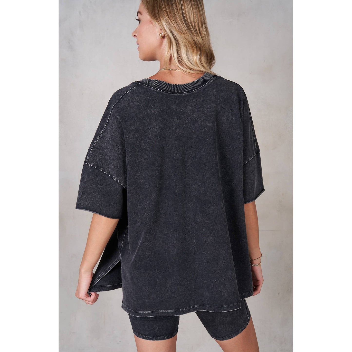Mineral Washed V-Neck Drop Shoulder Boxy T-Shirt