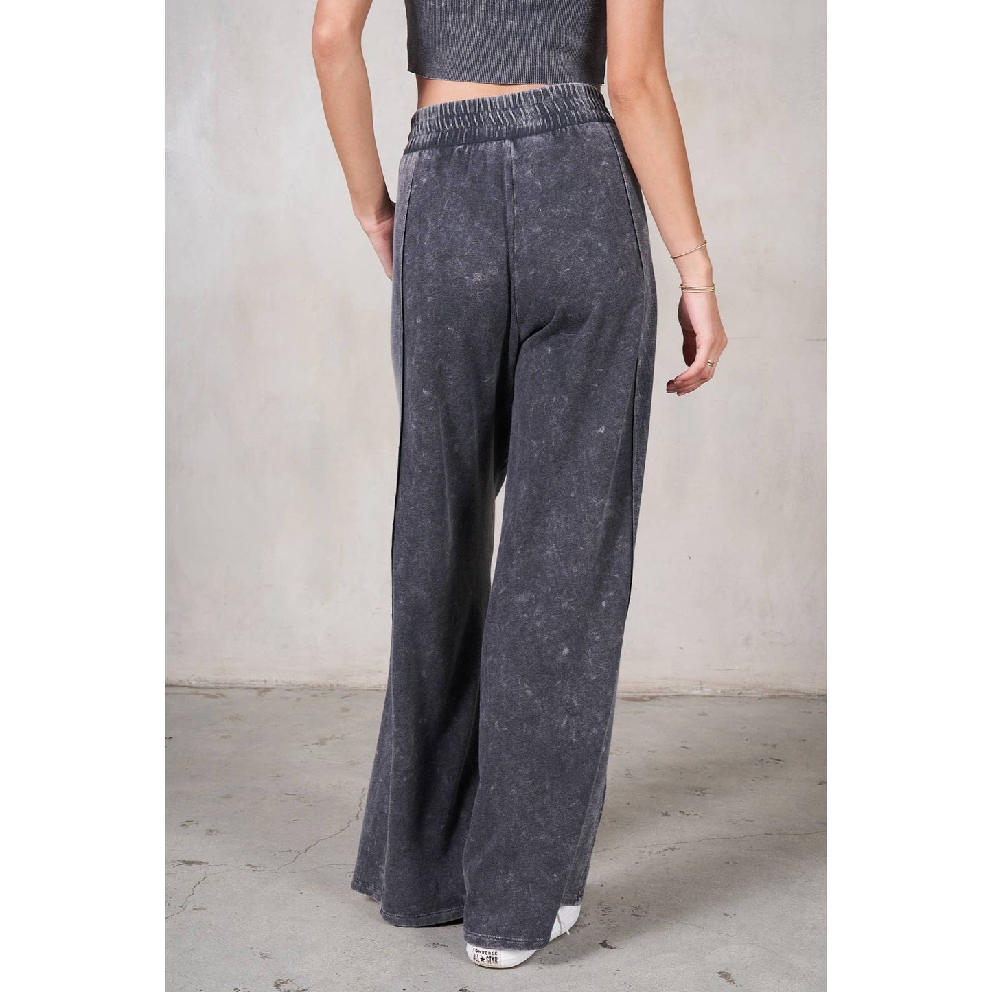 Halter Neck Crop Top and Pants Set