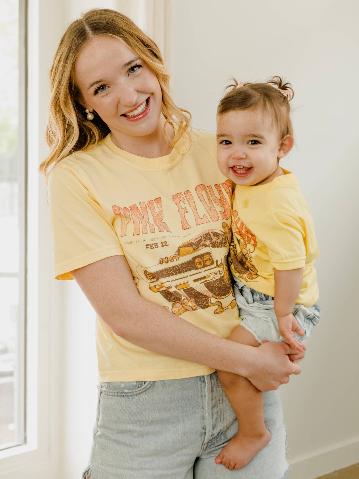 Pink Floyd Essex Butter Licensed Graphic Cropped Tee