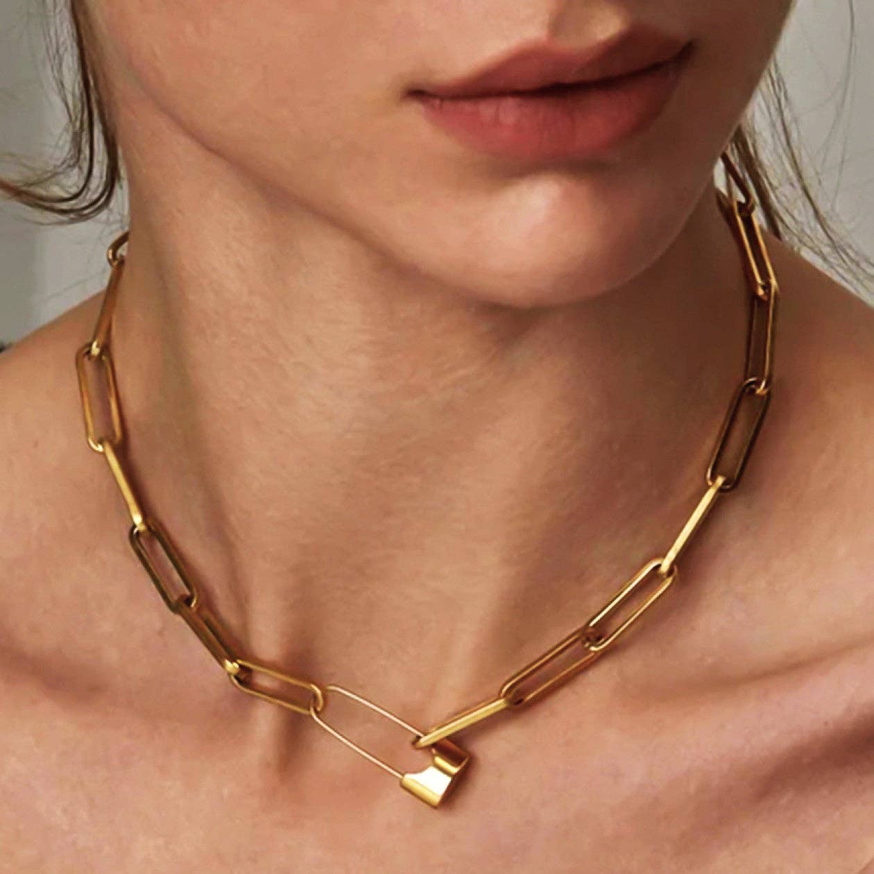 18K Gold Plated Link Chain Necklace with Safety Pin Clasp - 6845: S0OX3T6845