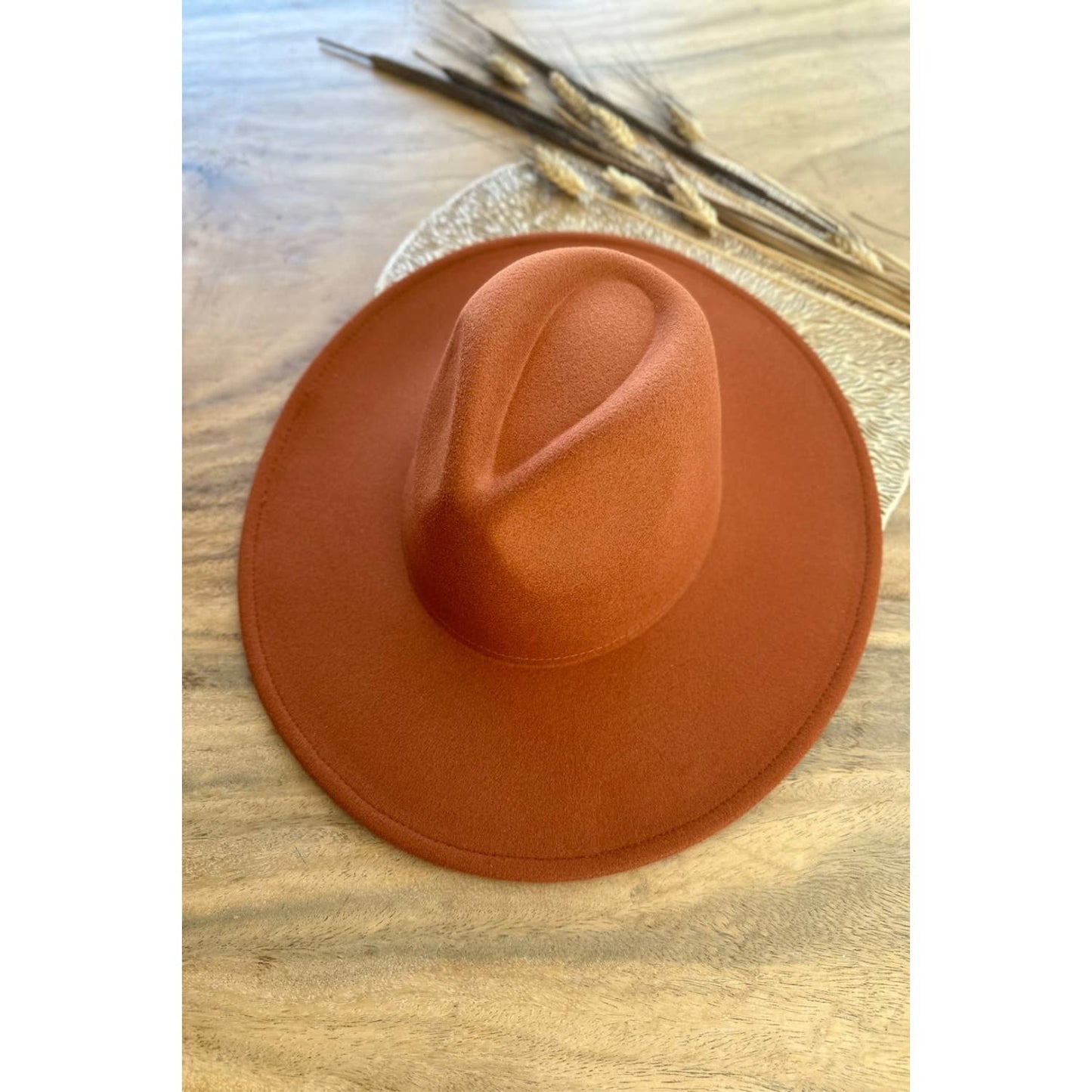 Classic Wide Brim Felt Primium Hat : Rust