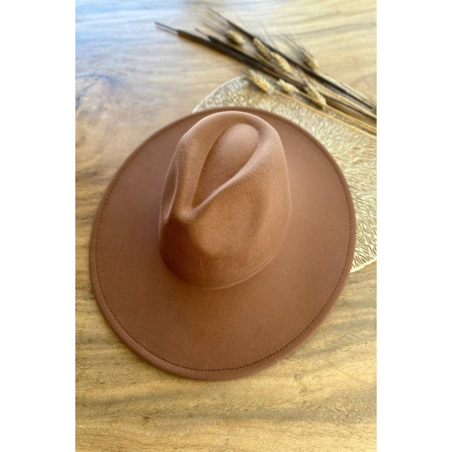 Classic Wide Brim Felt Primium Hat : Taupe