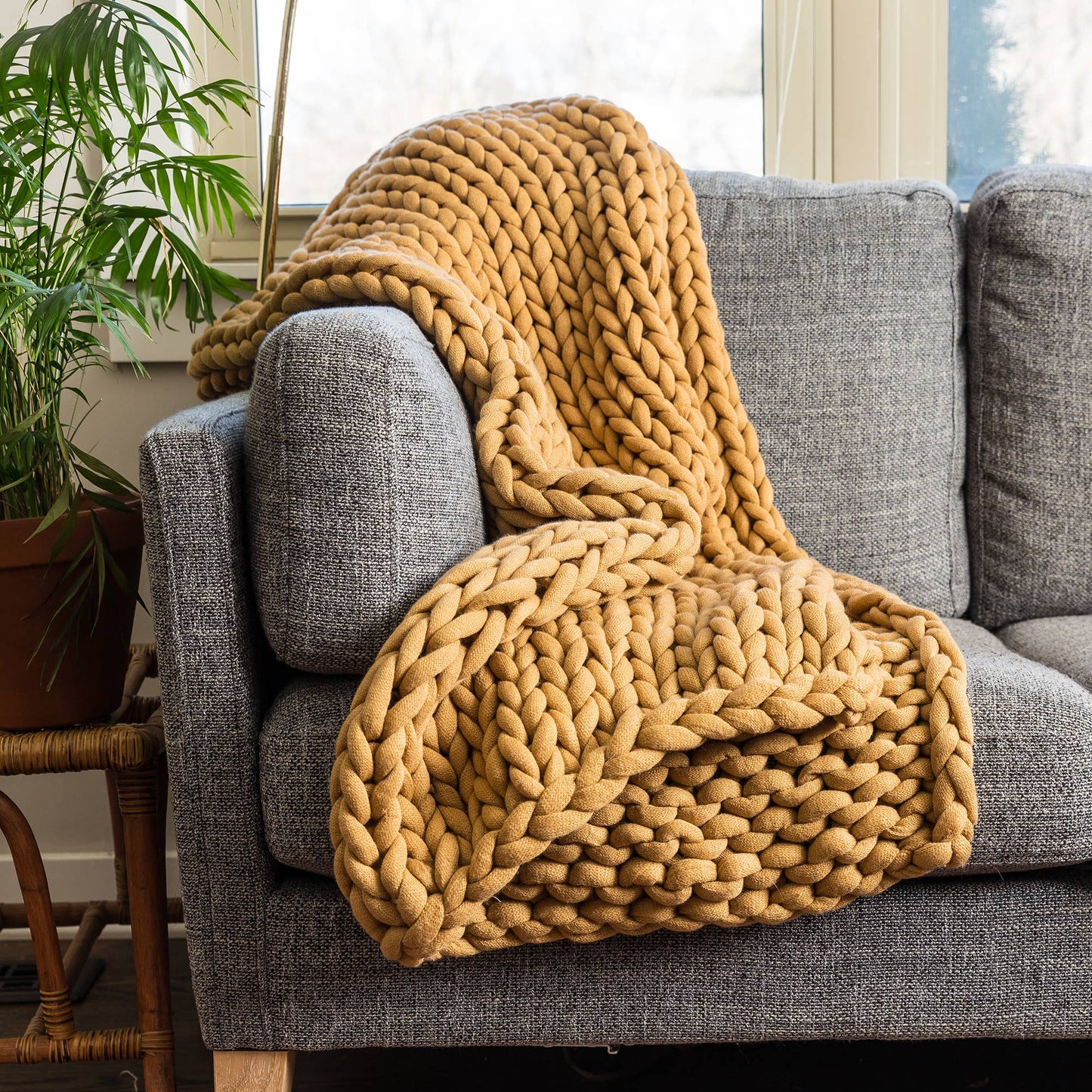 Chunky Knit Throw: Cream