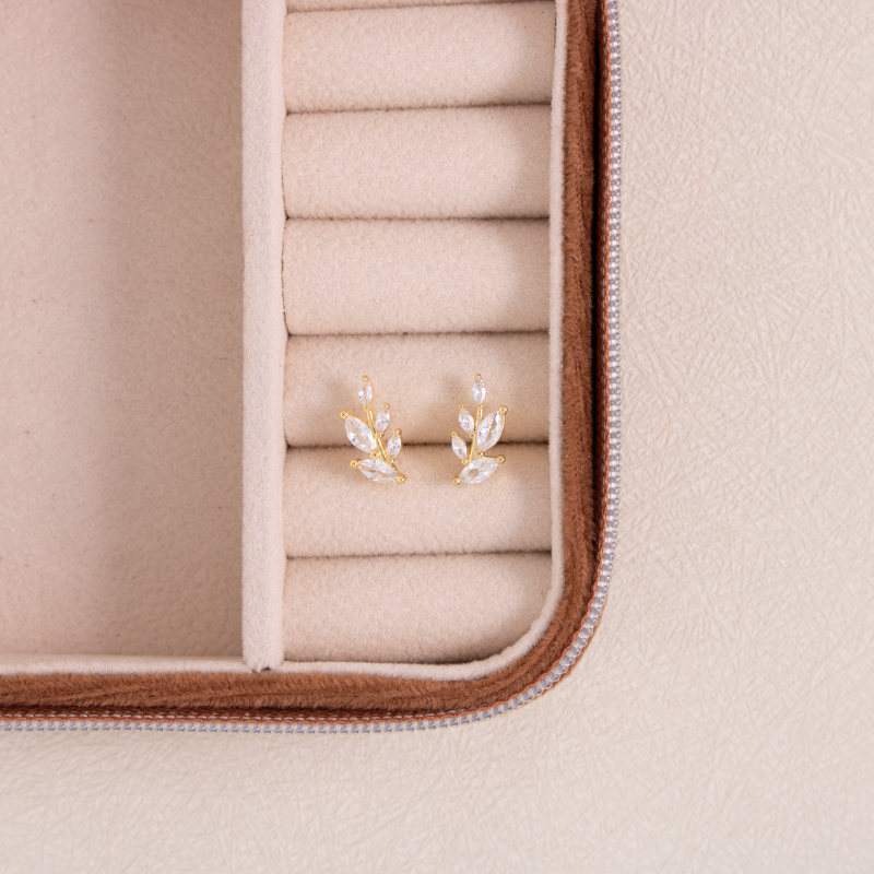 Leaf Studs On Velvet Tag