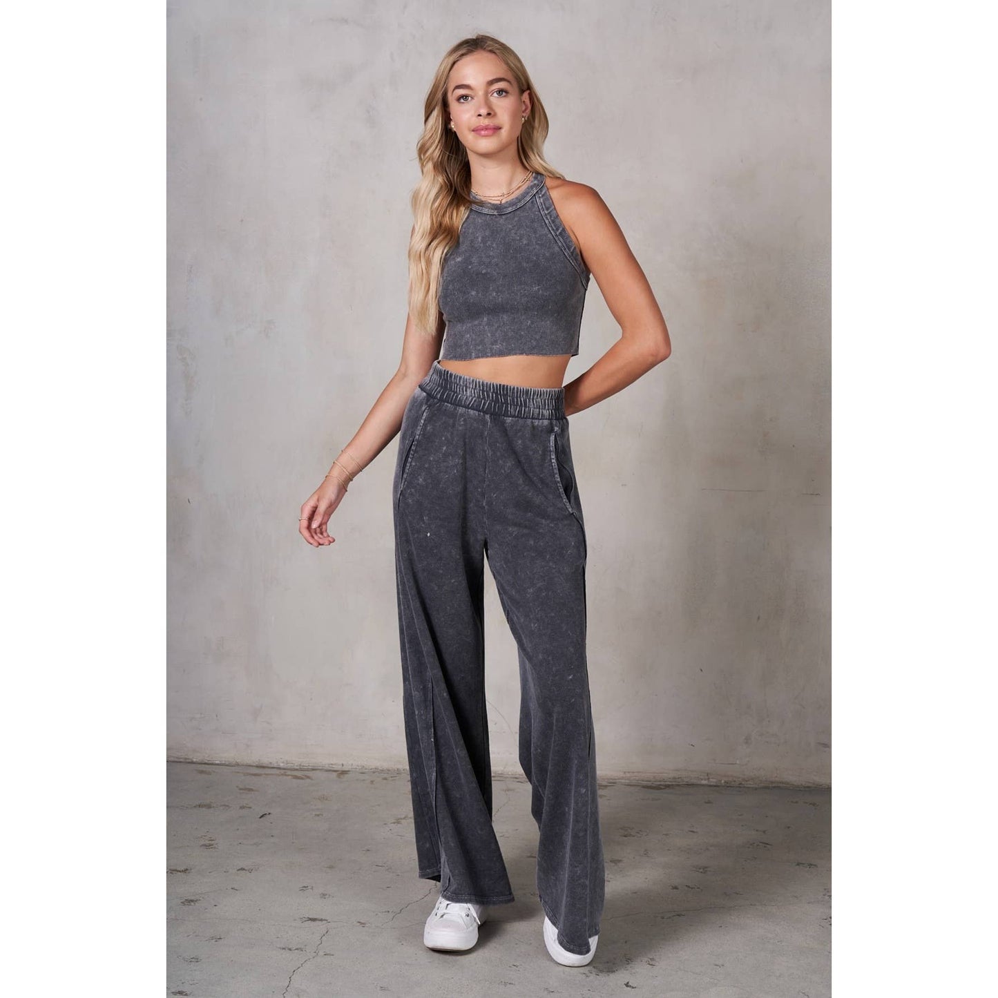 Halter Neck Crop Top and Pants Set