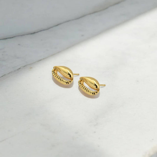 Shellshocked | Gold-Plated Stud Earrings