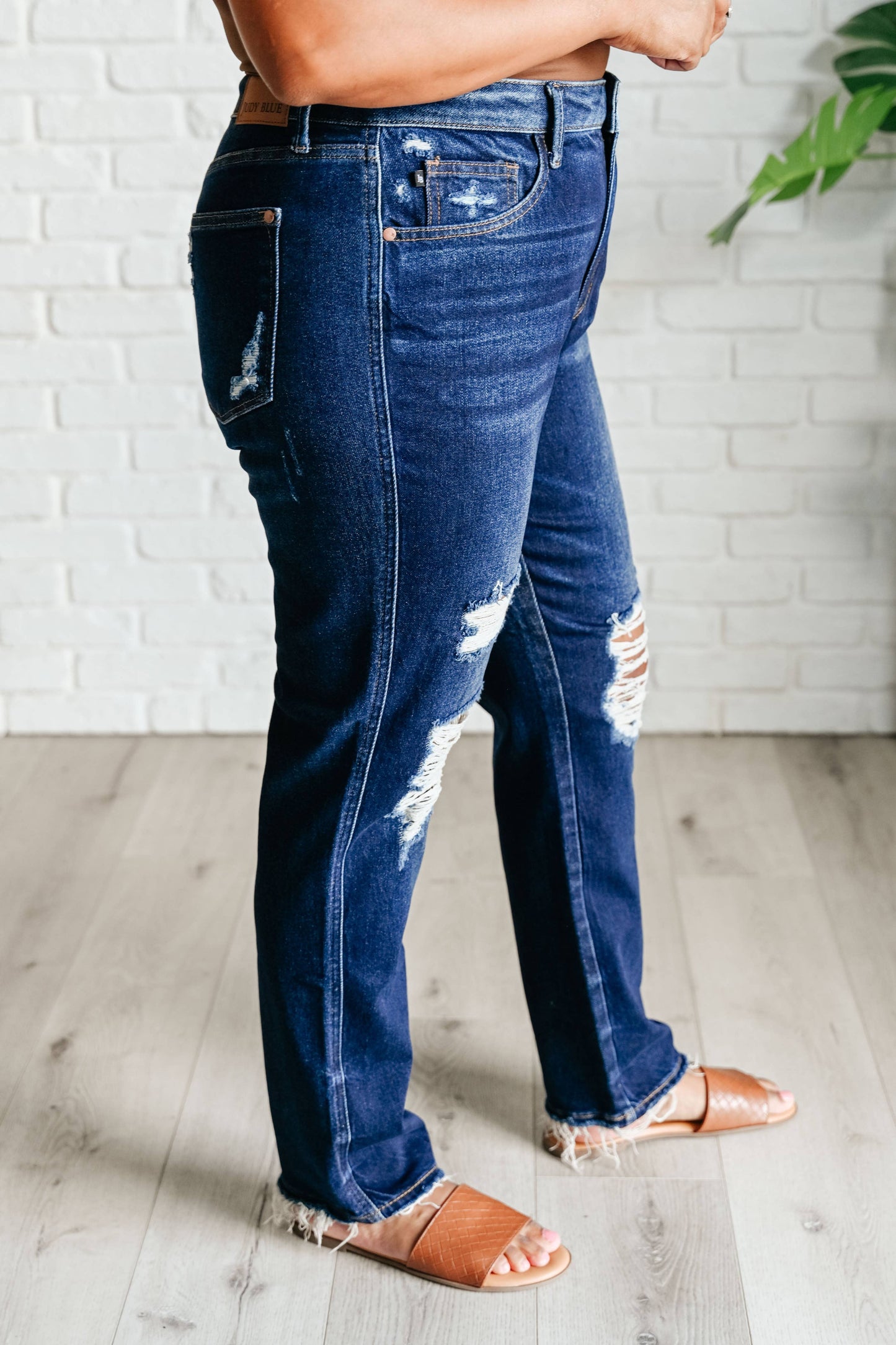 Judy Blue High Rise Rigid Magic Distressed Straight Jeans