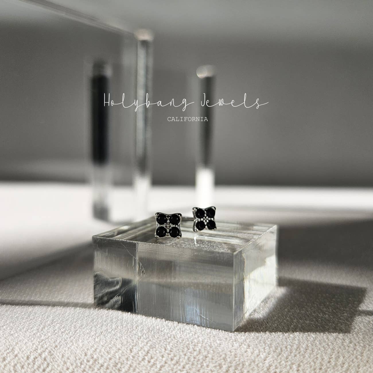 BLACK CZ SQUARE STUD EARRINGS