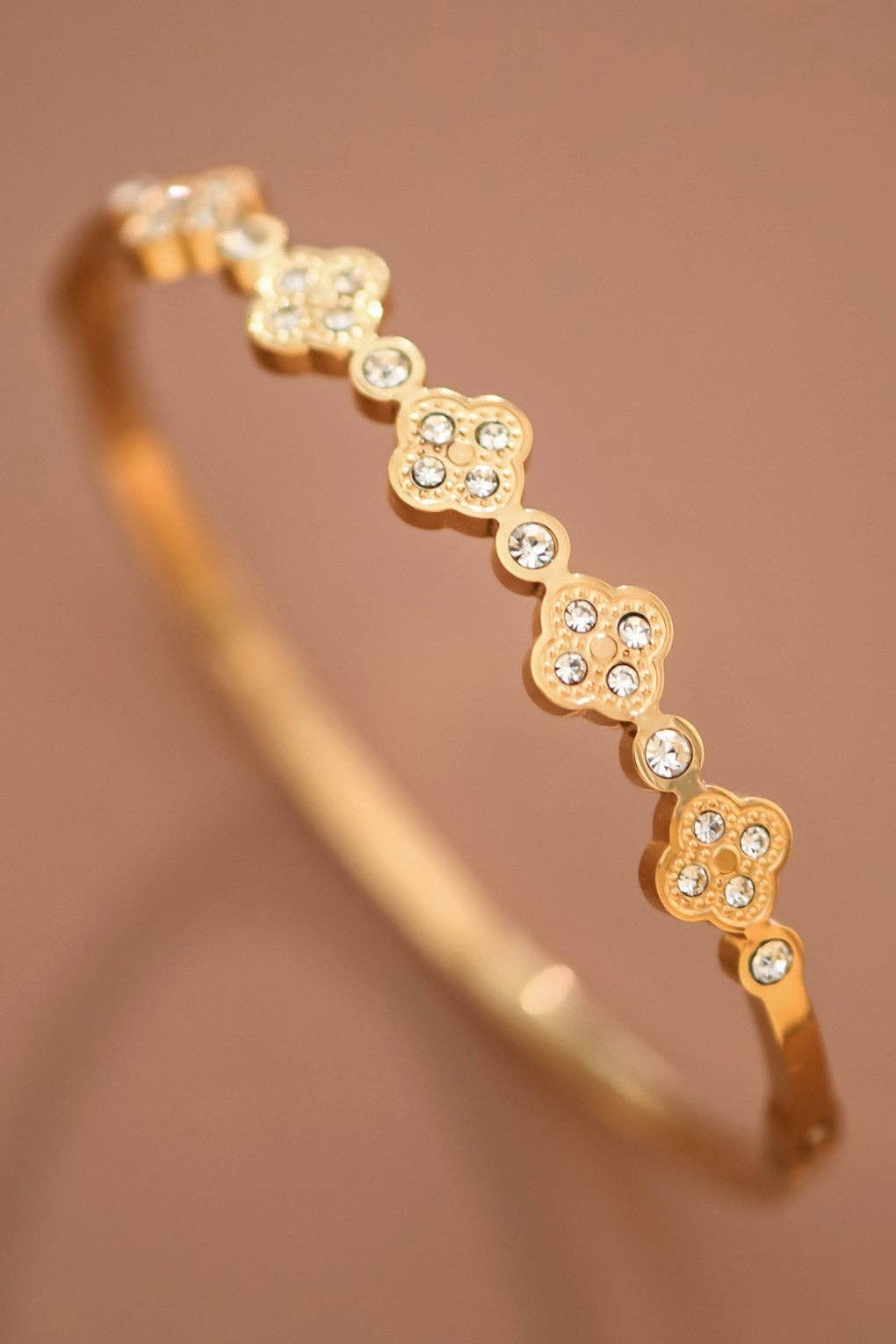 18K Gold Plated Waterproof Stainless Steel Bangle - 7726: S0OX3T7726