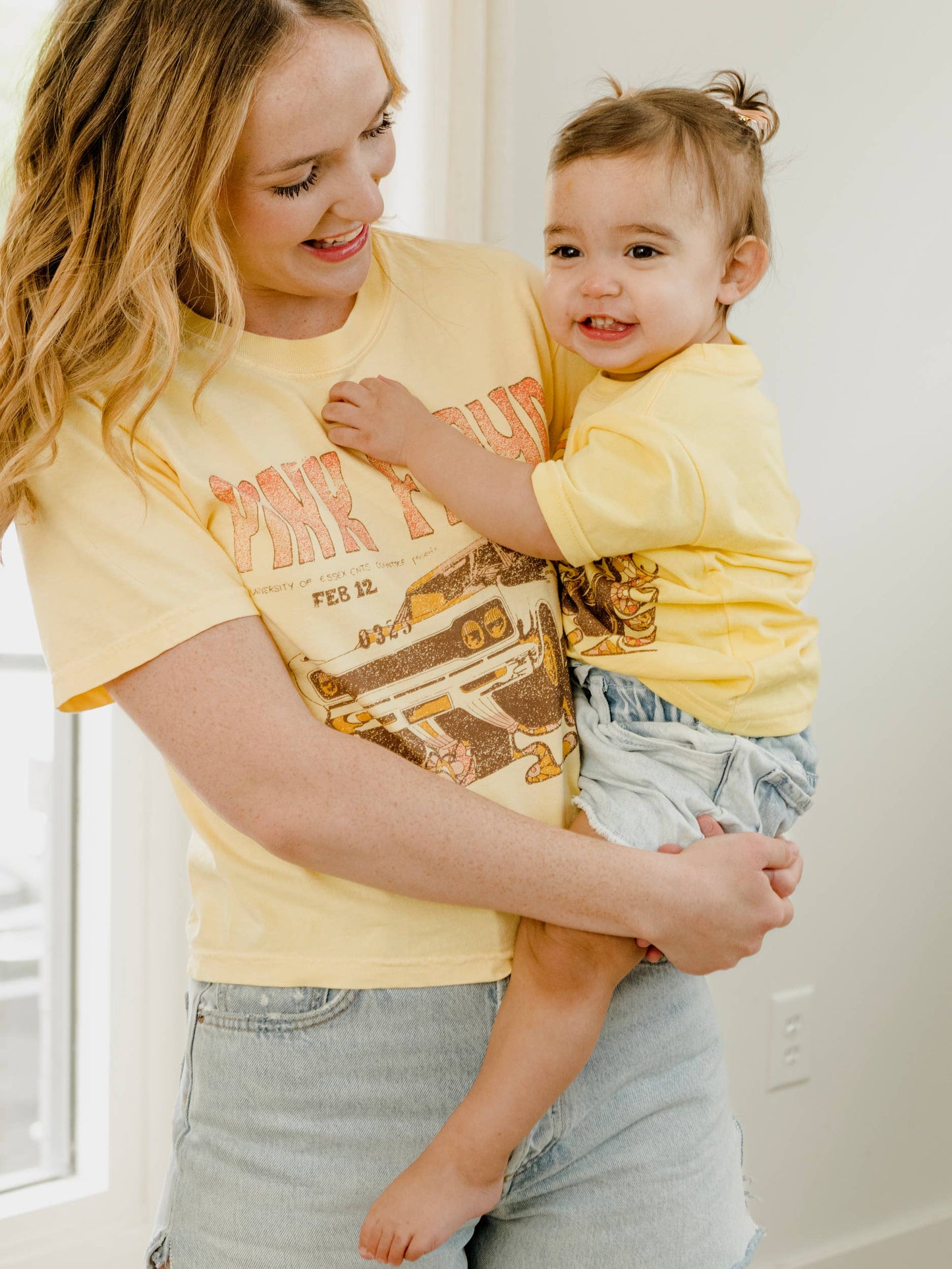 Pink Floyd Essex Butter Licensed Graphic Cropped Tee