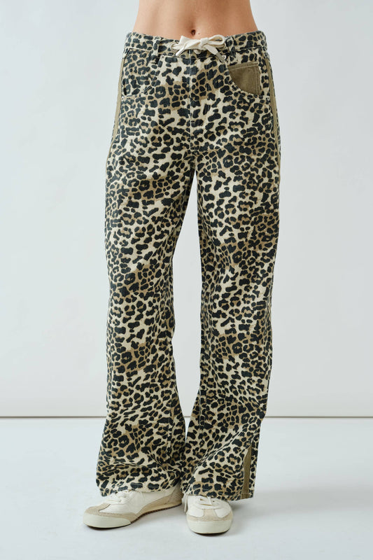 Leopard Slouchy Straight Jeans