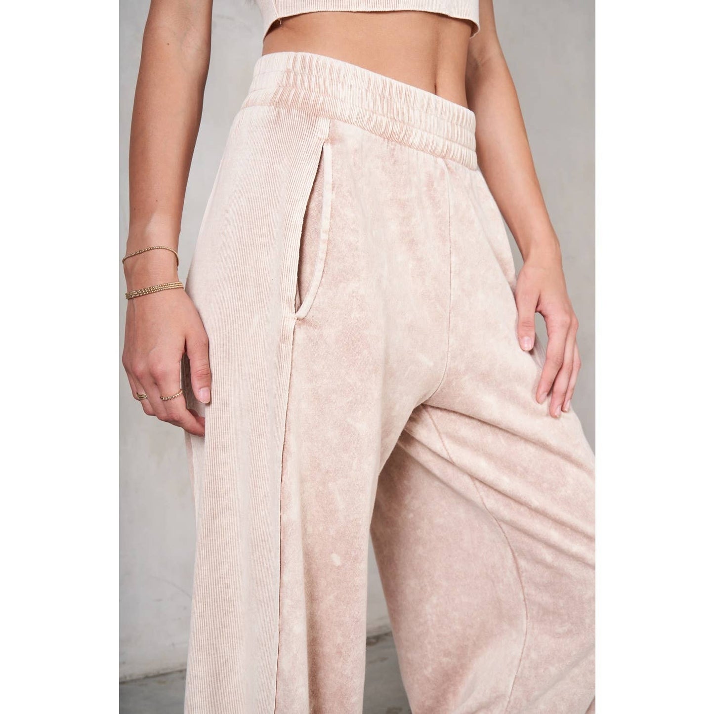 Halter Neck Crop Top and Pants Set