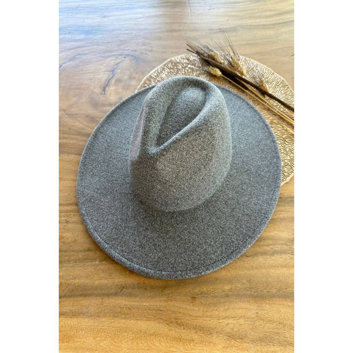 Classic Wide Brim Felt Primium Hat - Black