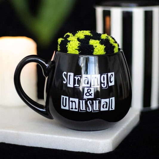 BeetleJuice - Strange & Unusual Mug and Socks Set