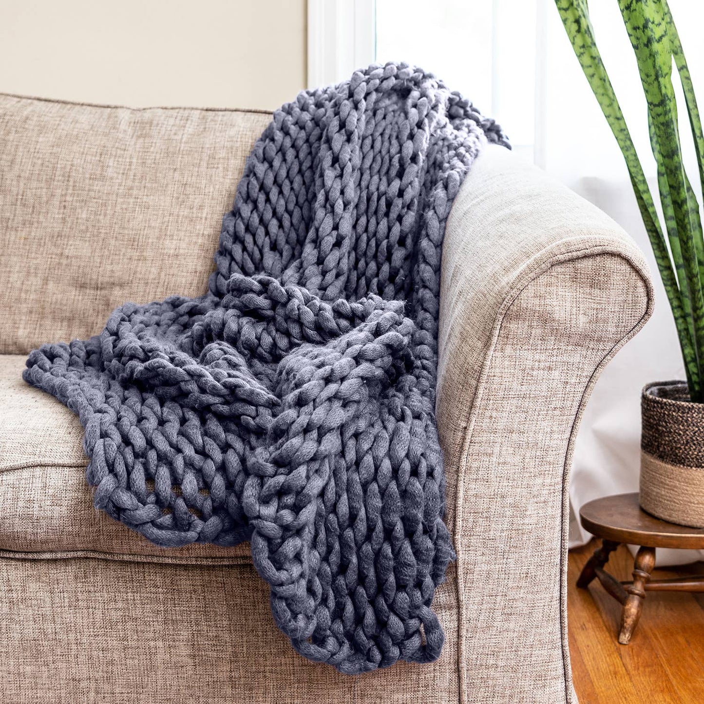 Chunky Knit Throw: Cream