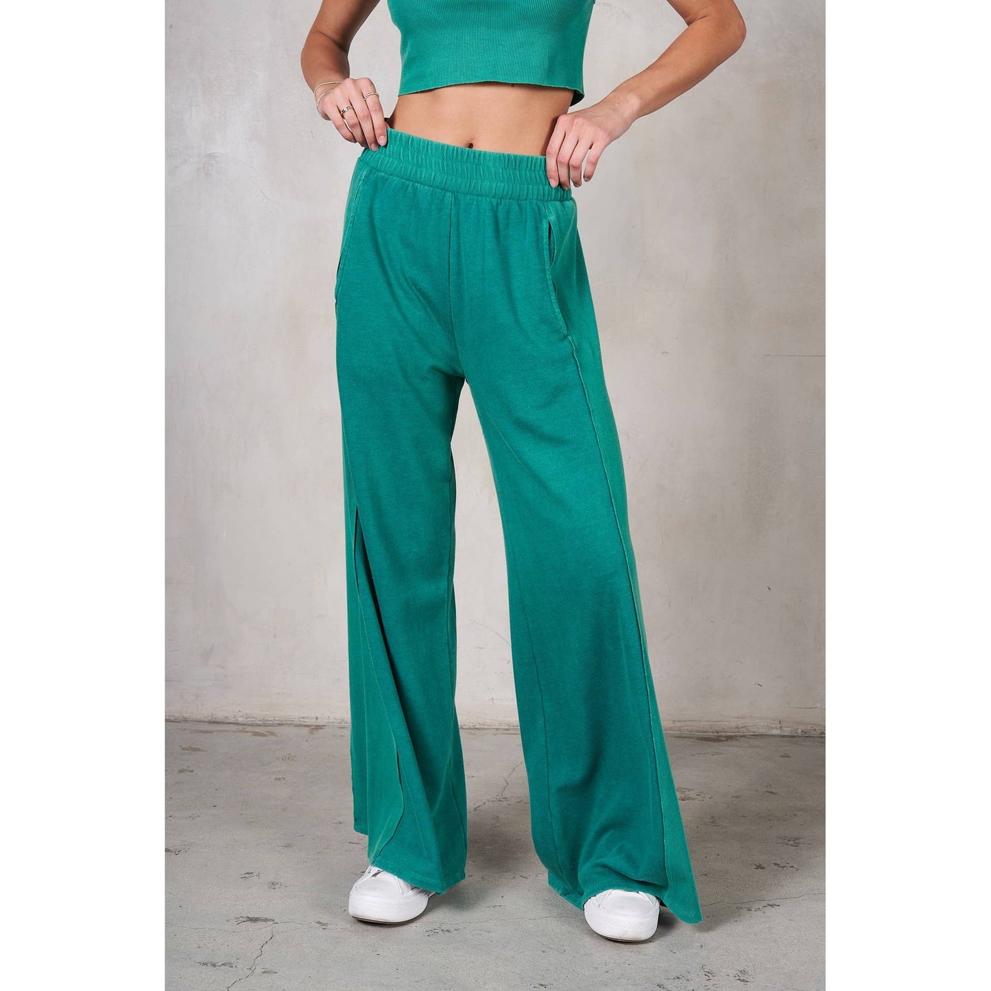 Halter Neck Crop Top and Pants Set