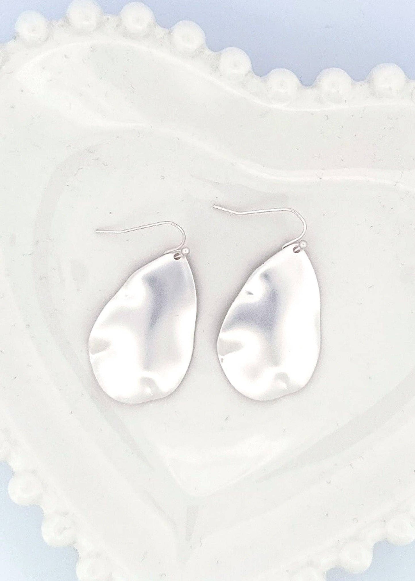 Freeform Hammered Drop Earrings: Silver