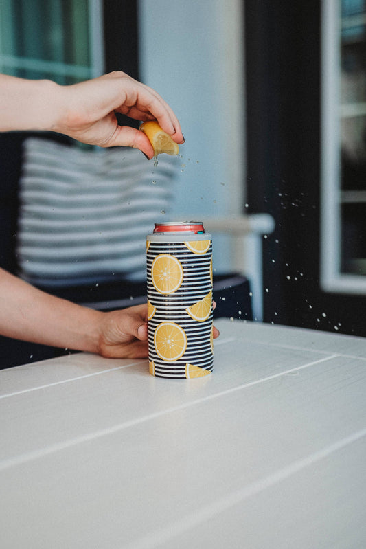 Slim Can Cooler Lemon Stripes